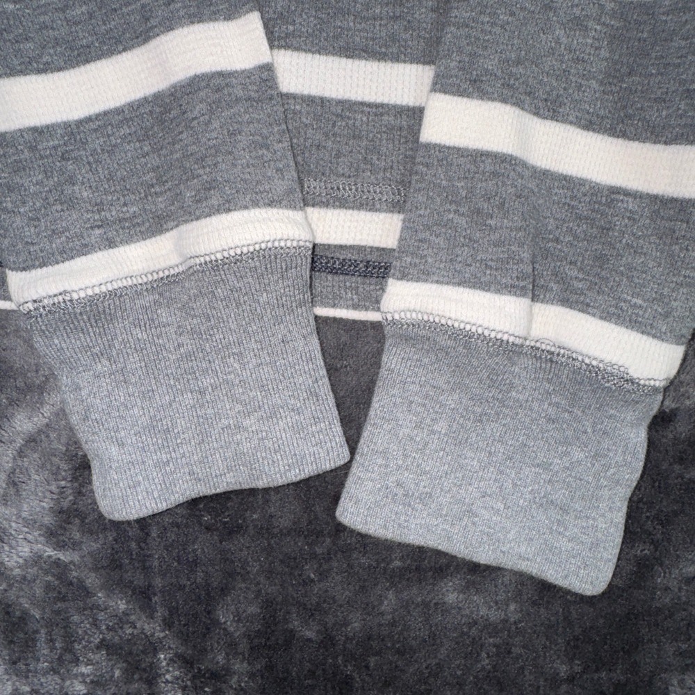 American Eagle Outfitters Mens Medium‎ Grey White Striped Thermal Waffle Hoodie - Picture 2 of 14